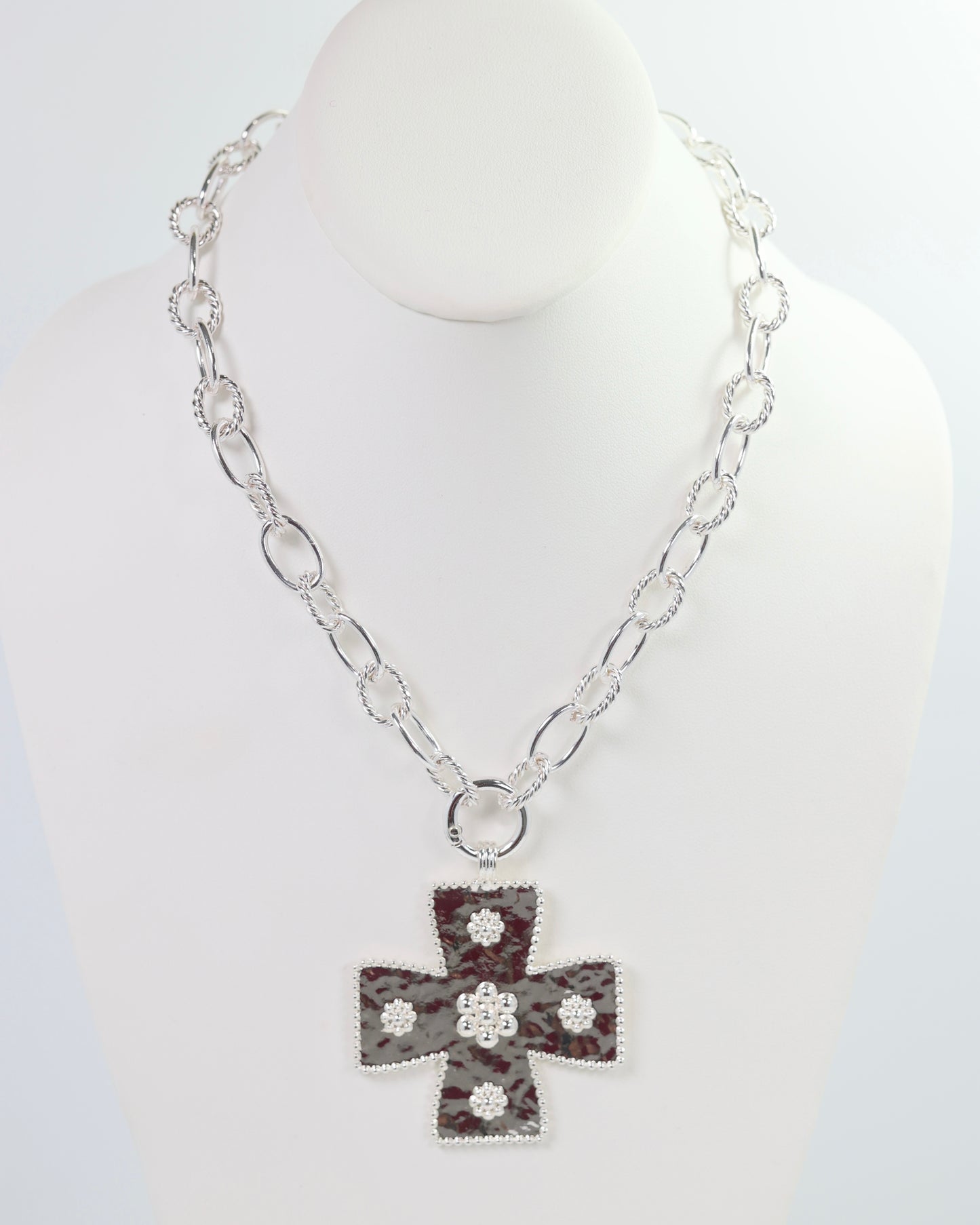 Carol Large Cross Charm Necklace Silver