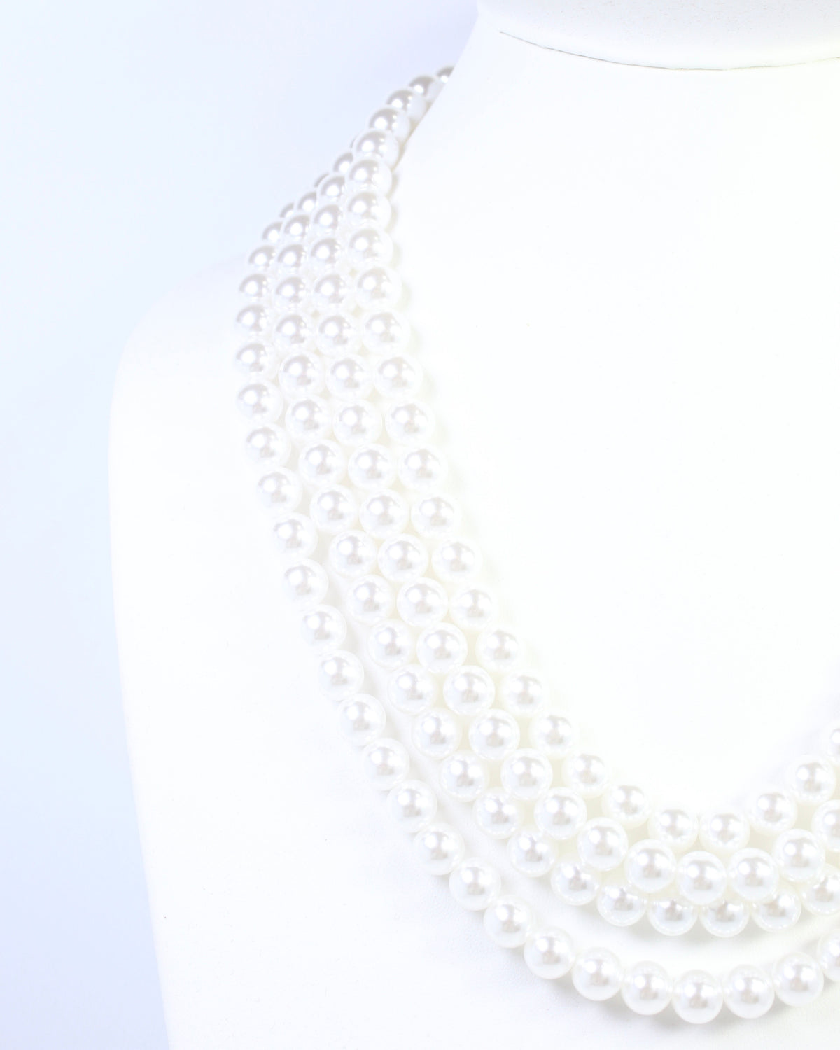 Micah Beaded Buckle Necklace Pearl