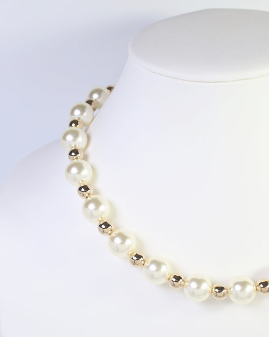 Grenada Pearl Beaded Necklace Gold