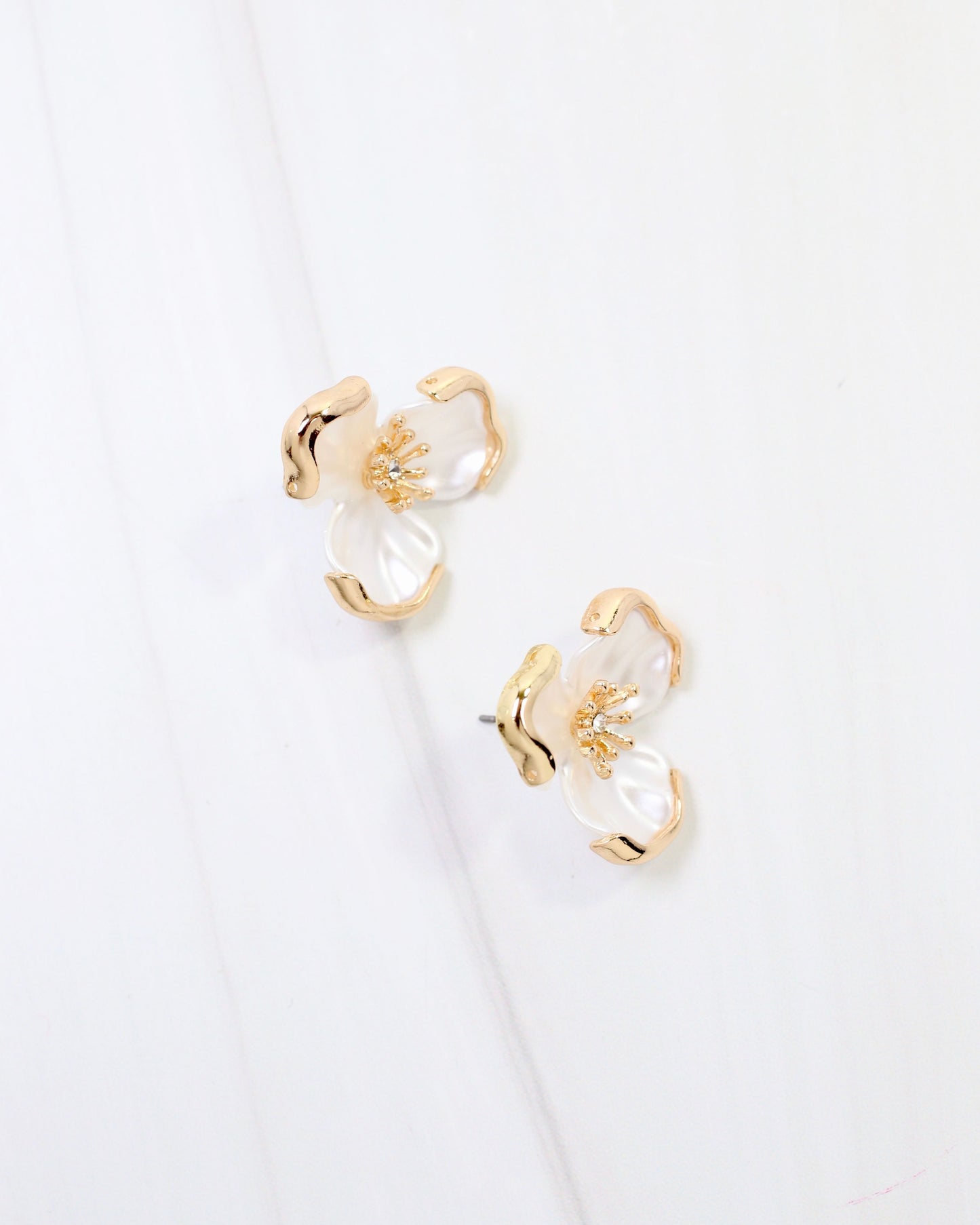 Eveleth Flower Post Earring Ivory