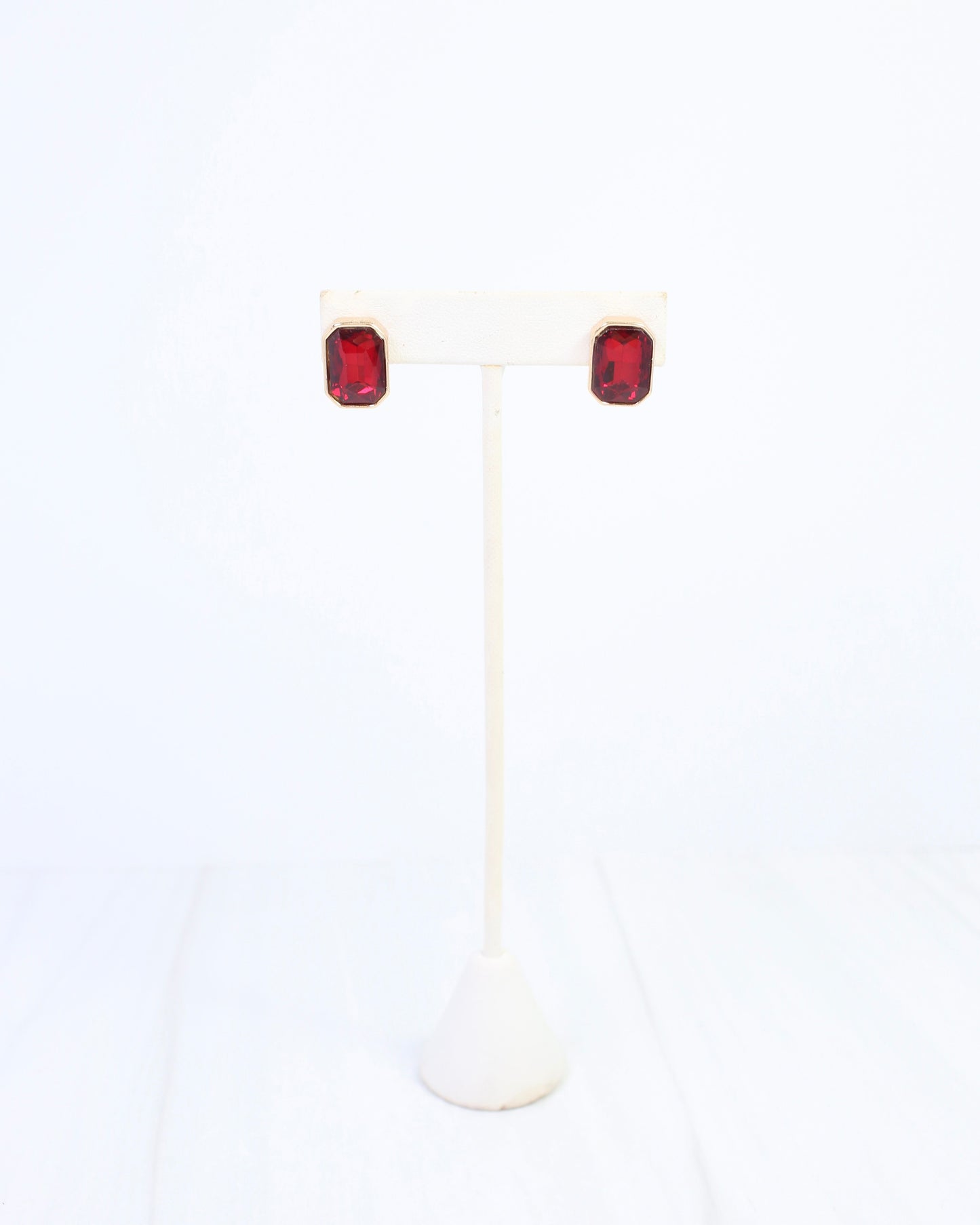 Willis Crystal Earring Red