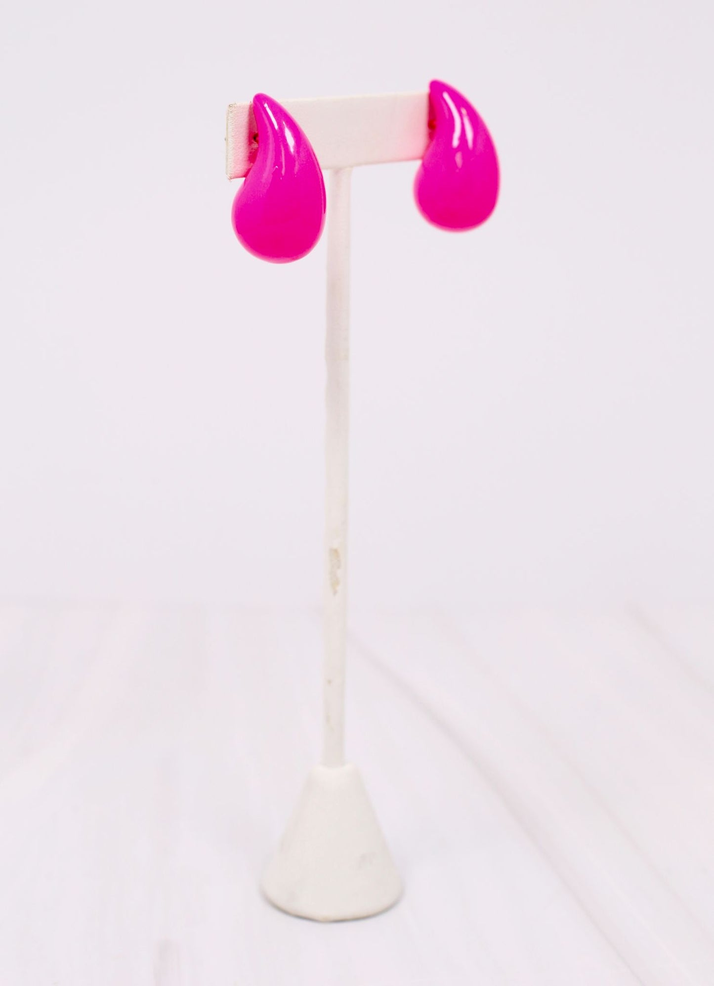 Kadra Drop Earring HOT PINK