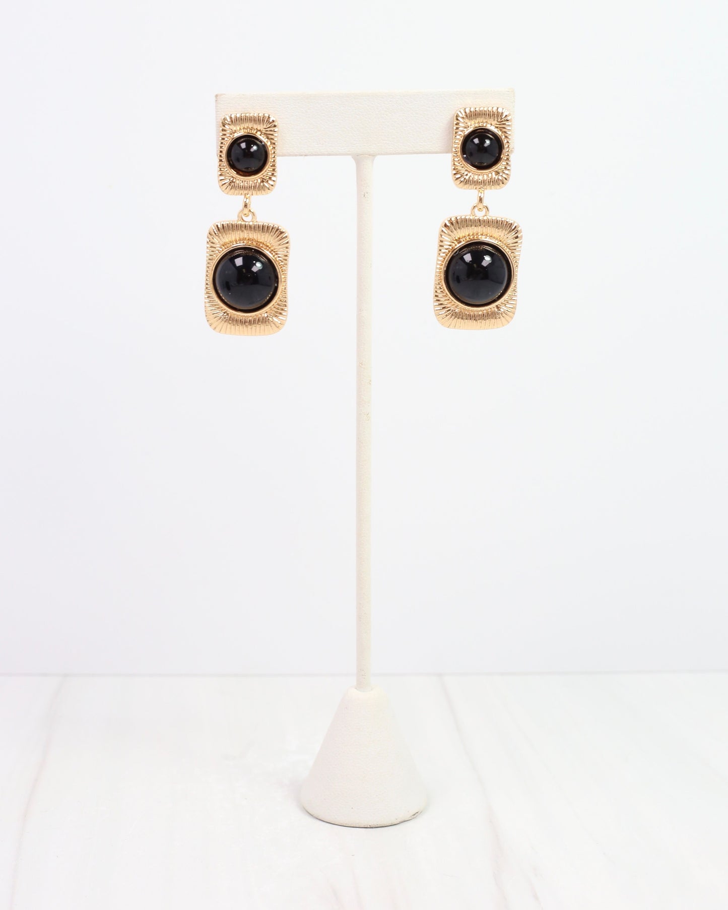 Giovonnie Pearl Drop Earring BLACK