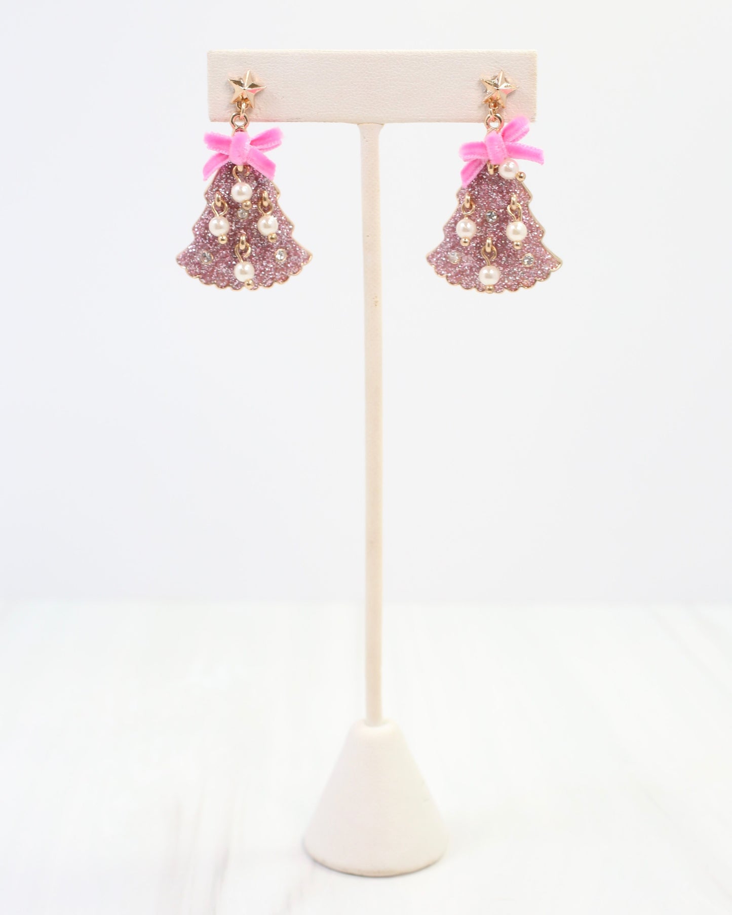 Christmas Tree Earring with Bow and Pearls Pink