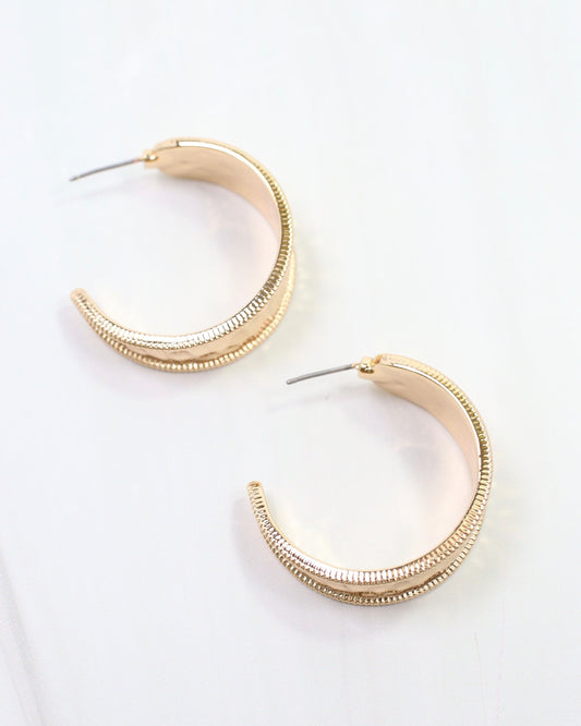 Duncan Hammered Hoop Earring Gold