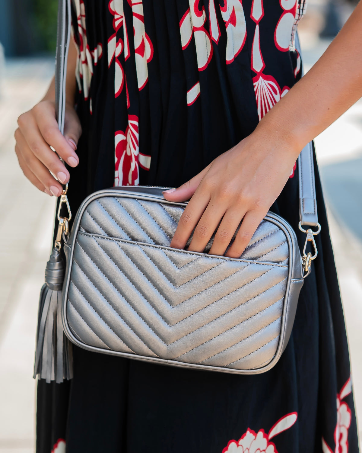 Greer Crossbody Black Pearl VQ