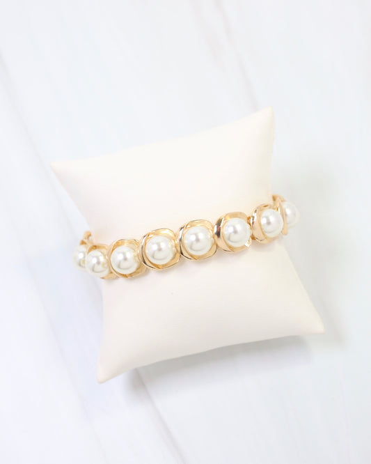 Hudson Pearl Lined Stretch Bracelet Cream