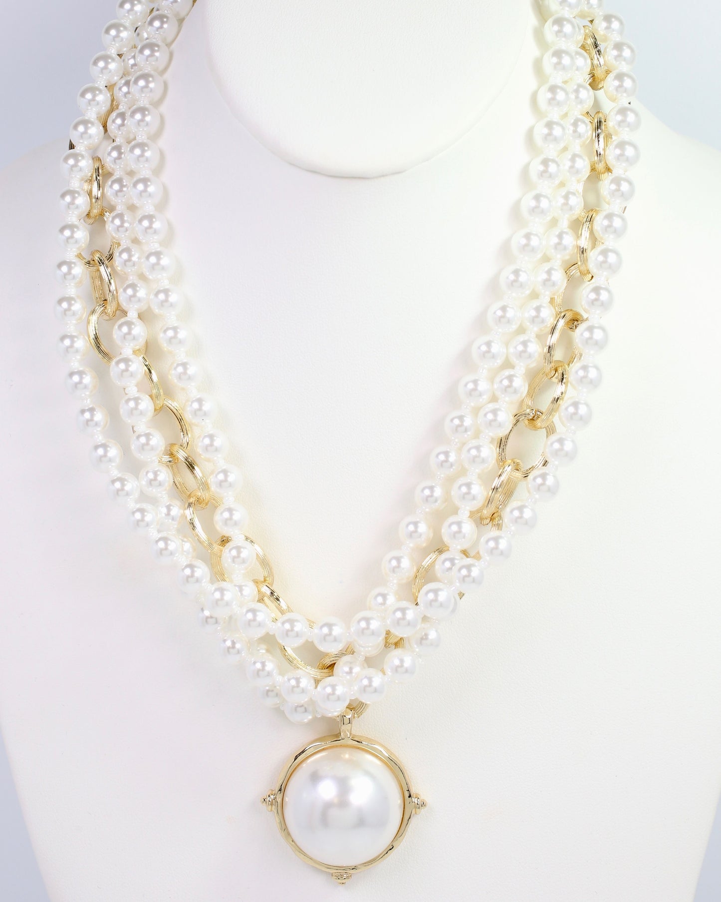 Sun Valley Pearl Layered Necklace Gold