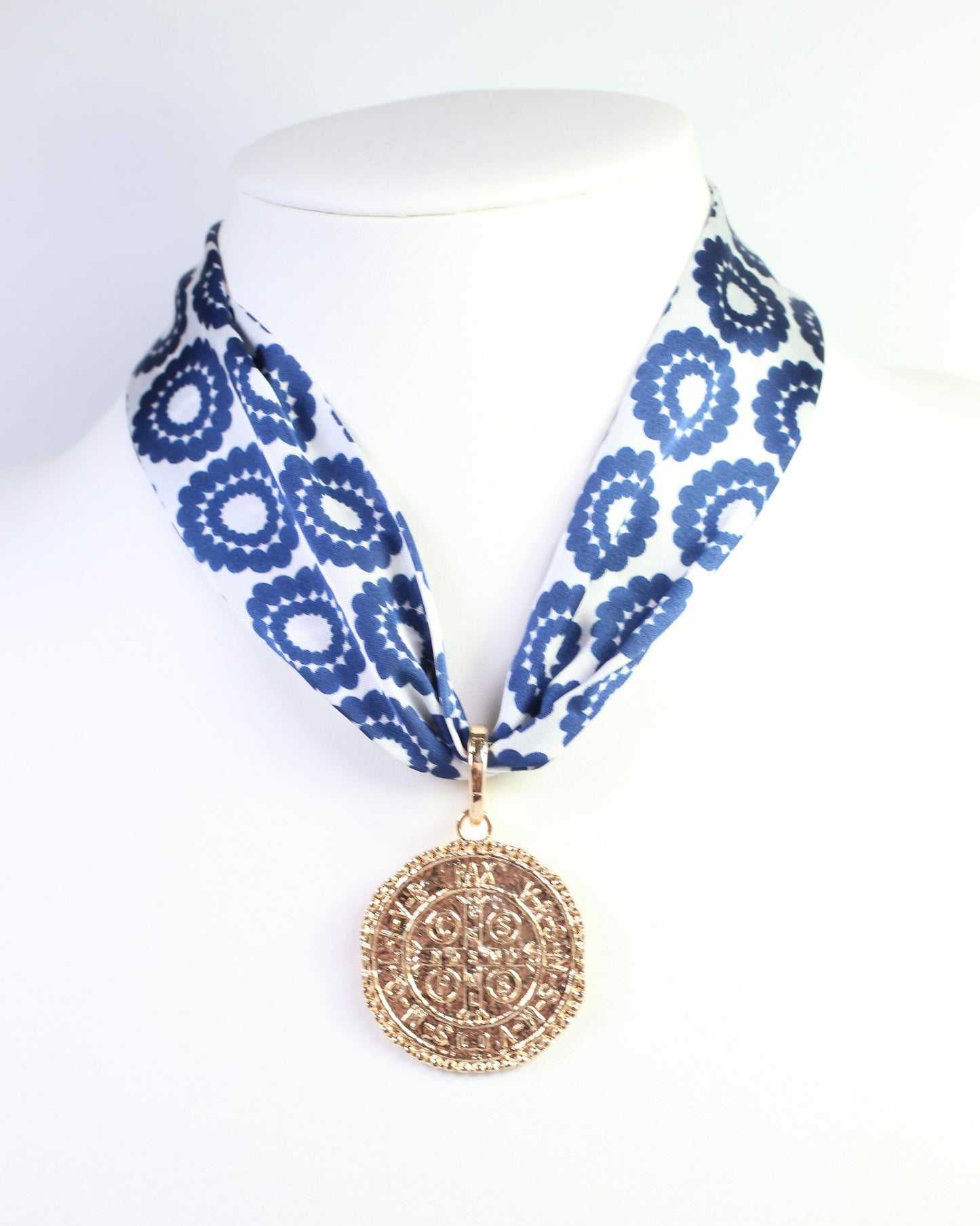 Lucy Floral Skinny Scarf Navy White