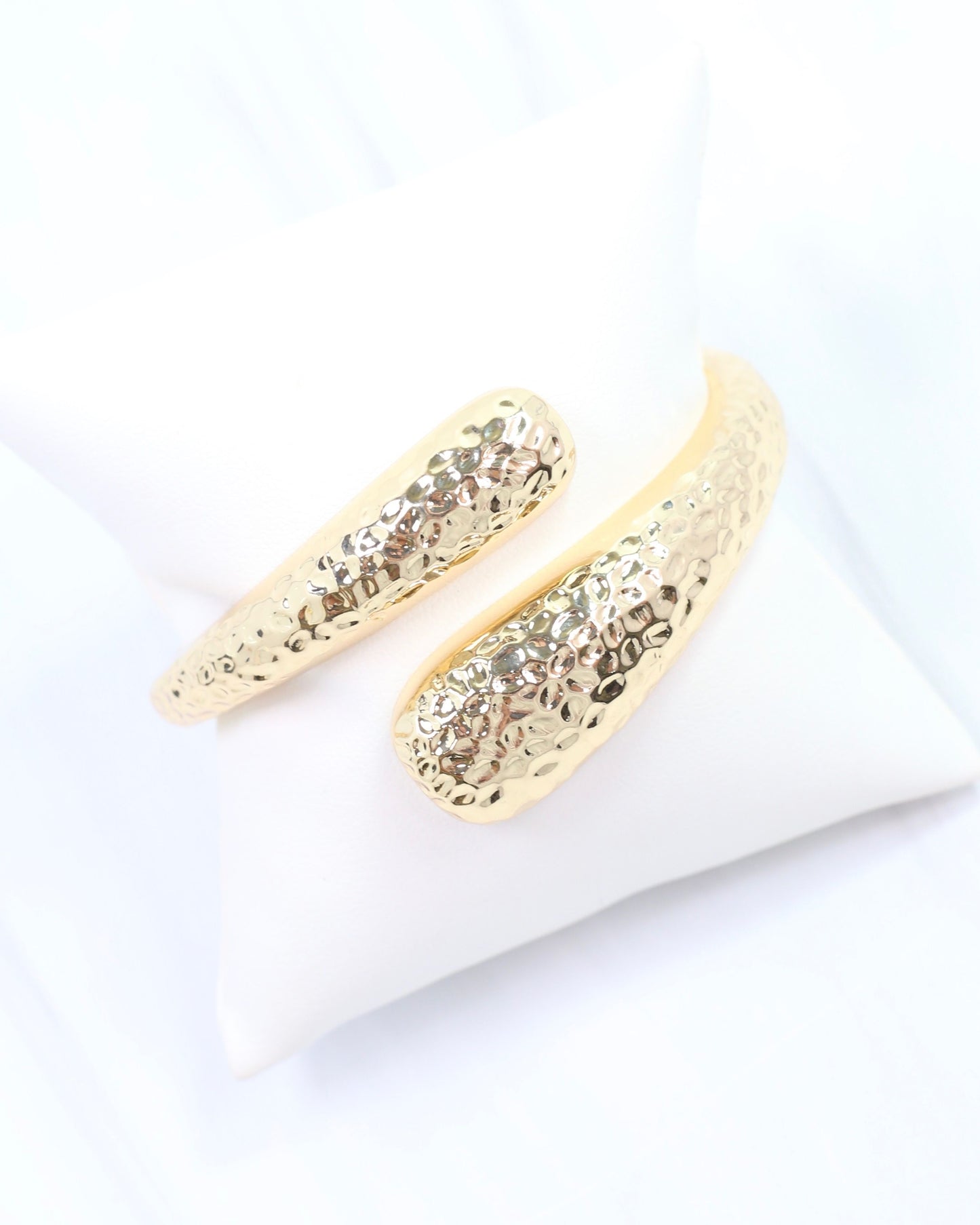 Banbury Hammered Bangle Bracelet Gold