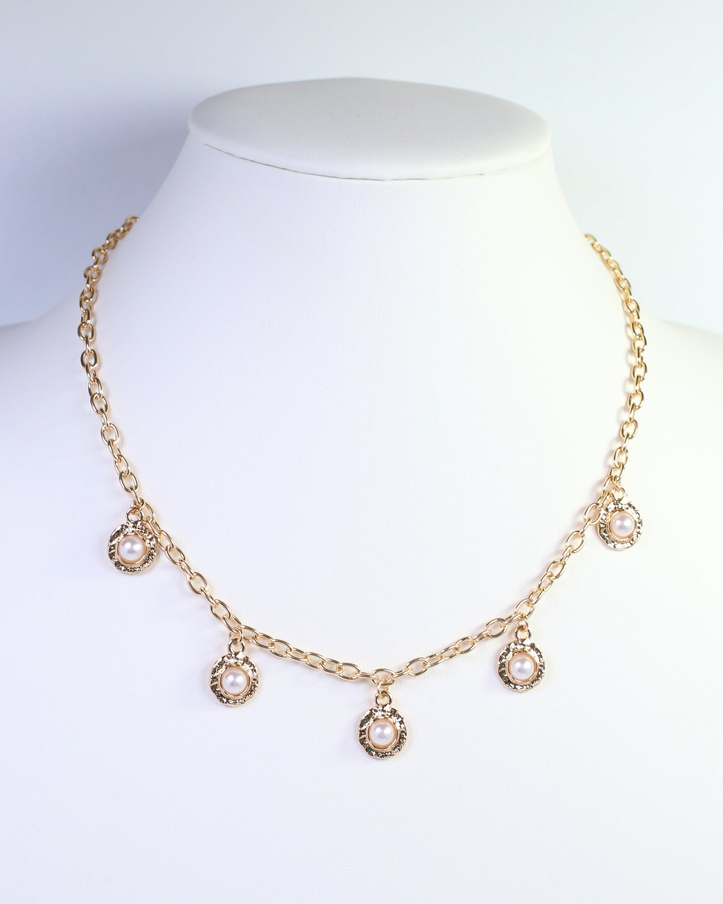 Adrianna Hammered Pearl Necklace Gold