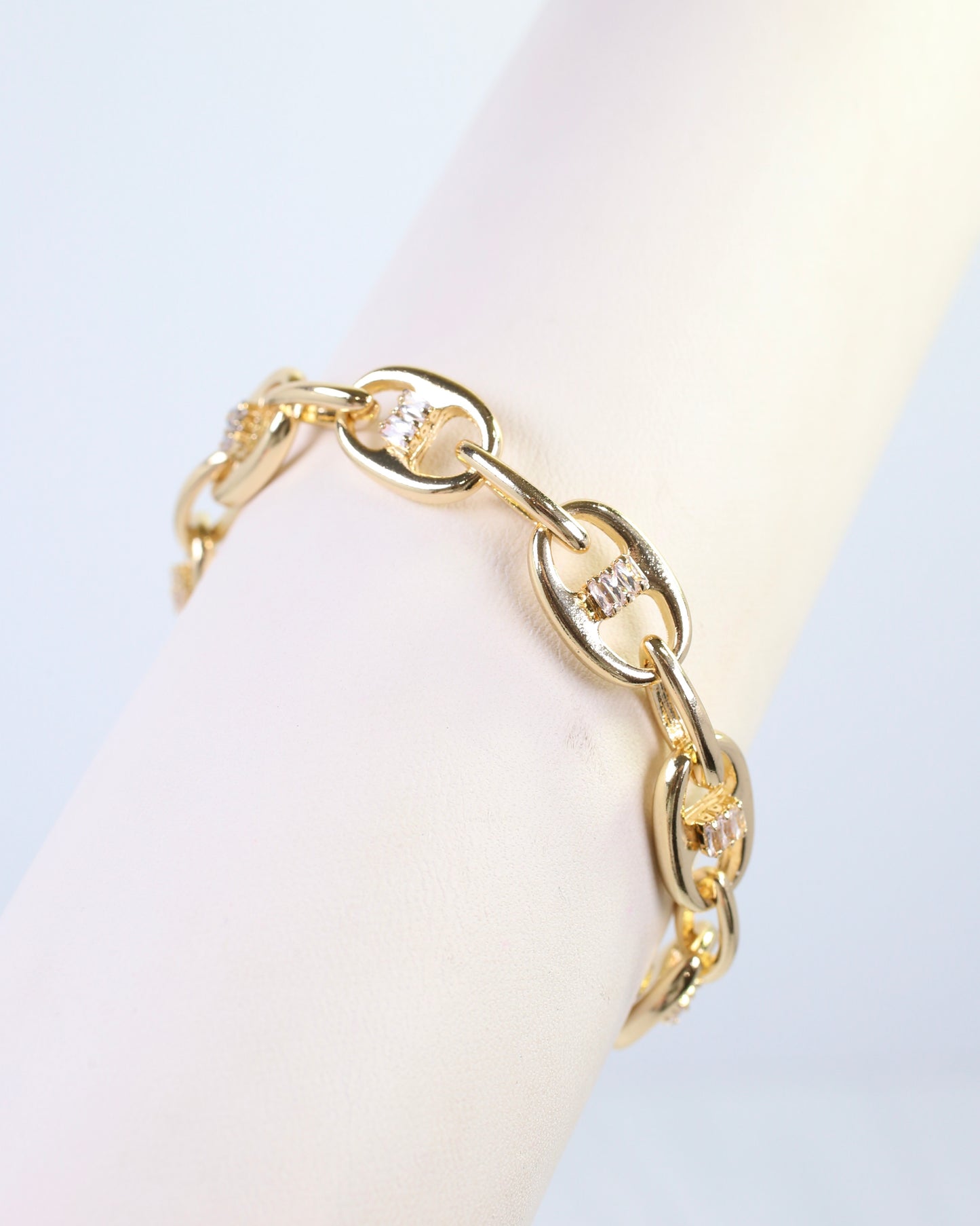 Aleen Oval CZ Link Bracelet Gold