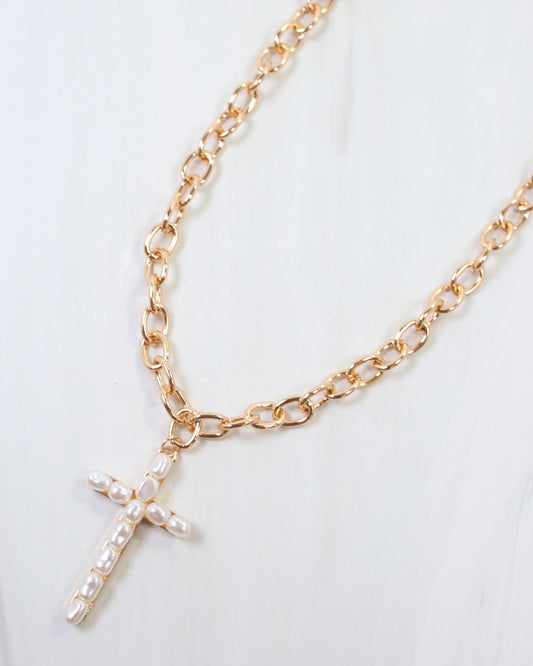 Cara Pearl Cross Link Necklace Gold