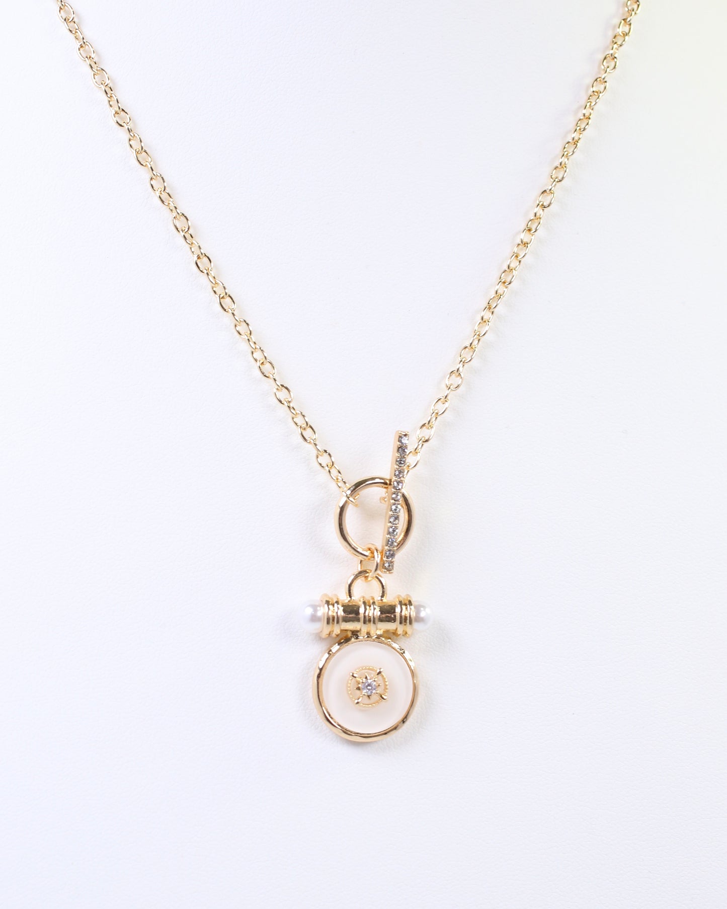 Kurri Circle Drop Necklace White