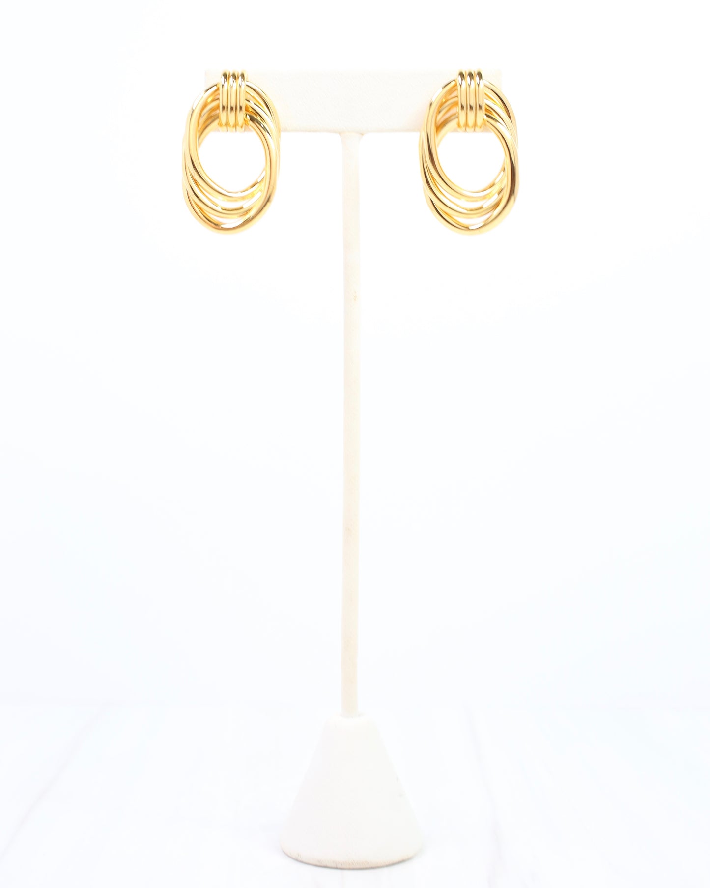 Glendale Oval Knot Earring Gold