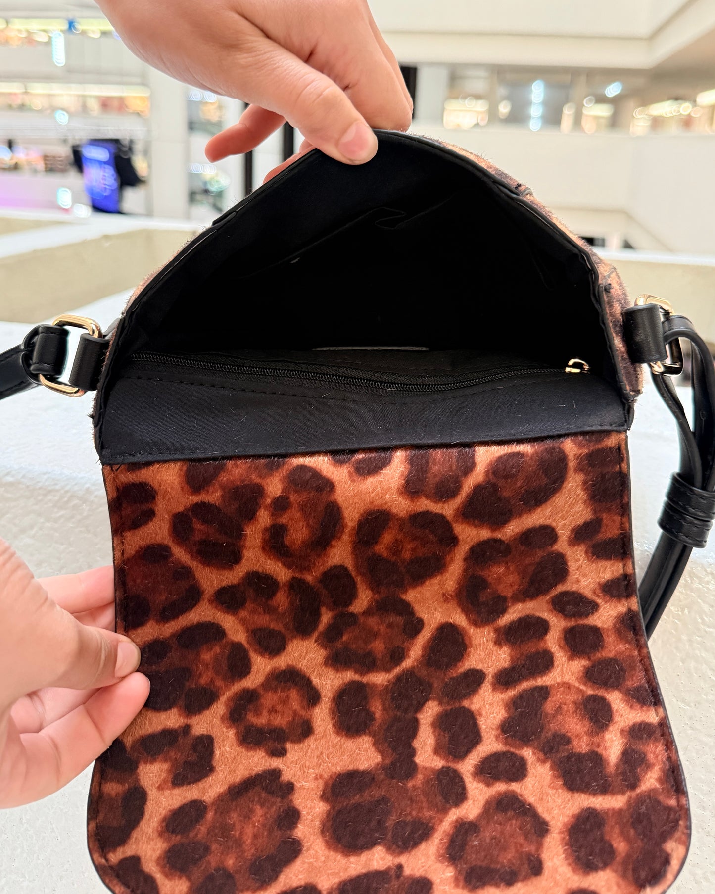 Sasha Handbag Spotted Saddle