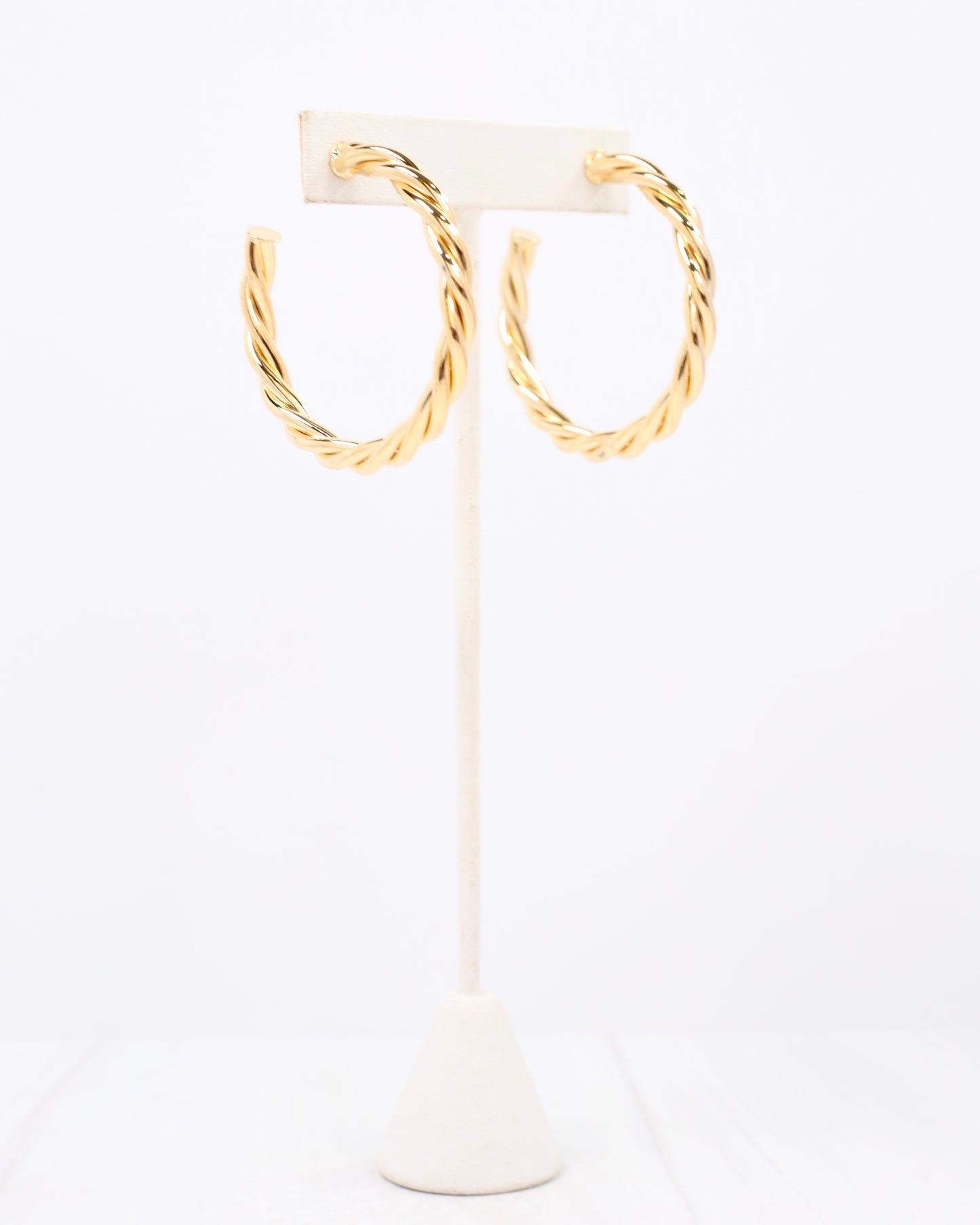 Davies Twisted Hoop Earring Gold