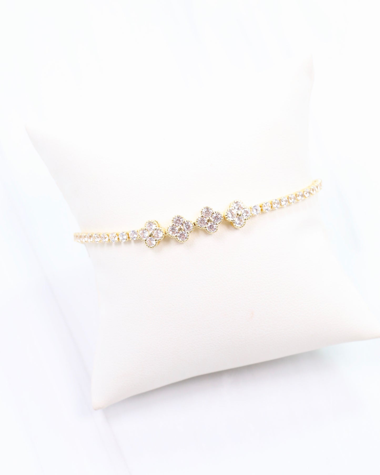 Avery CZ Flower Bracelet Gold
