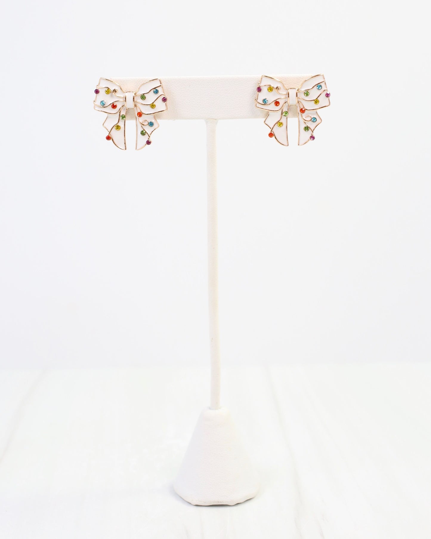Blitzen Bow Stud White