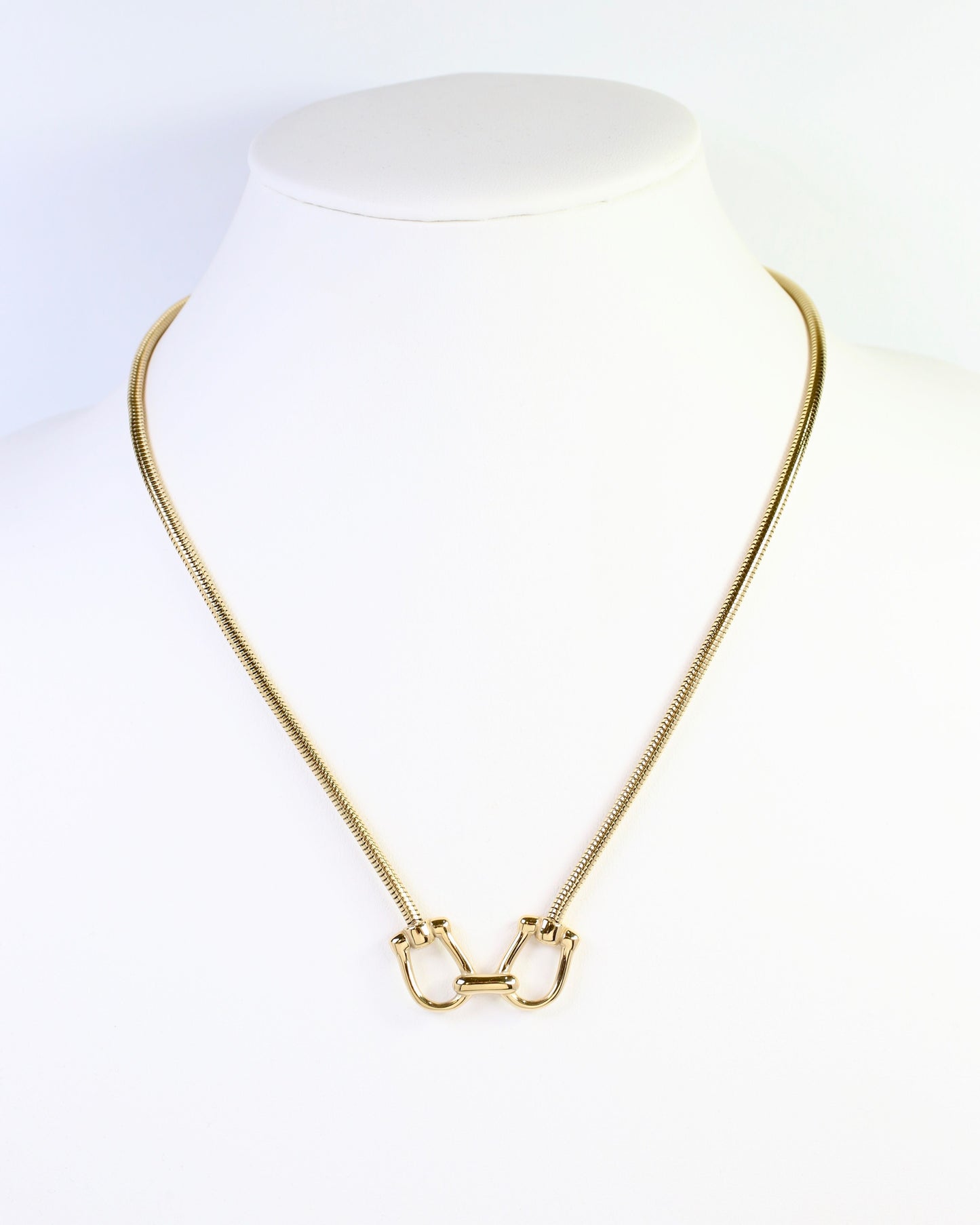 Ludlow Horsebit Necklace Gold