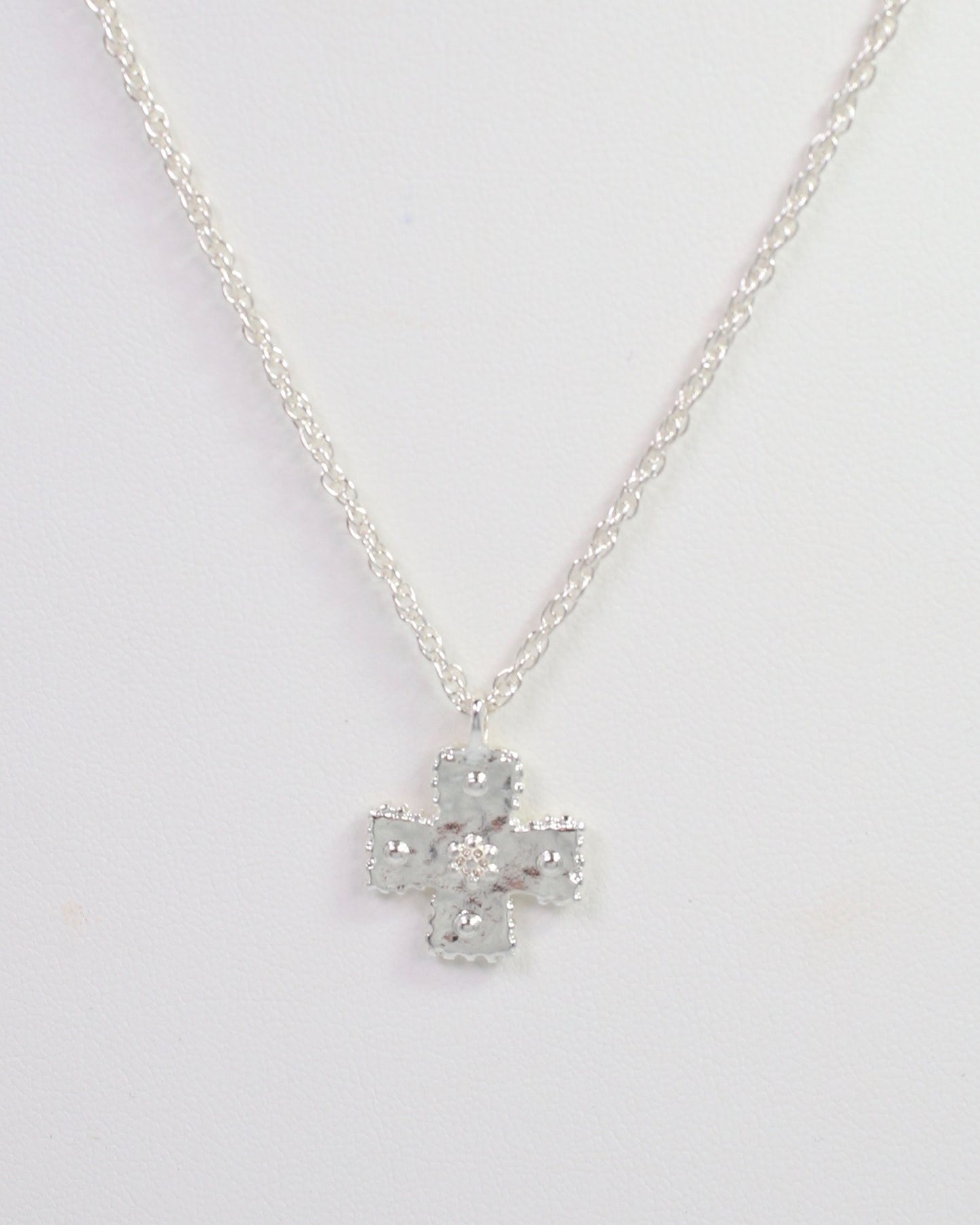 Rexburg Cross Necklace Silver