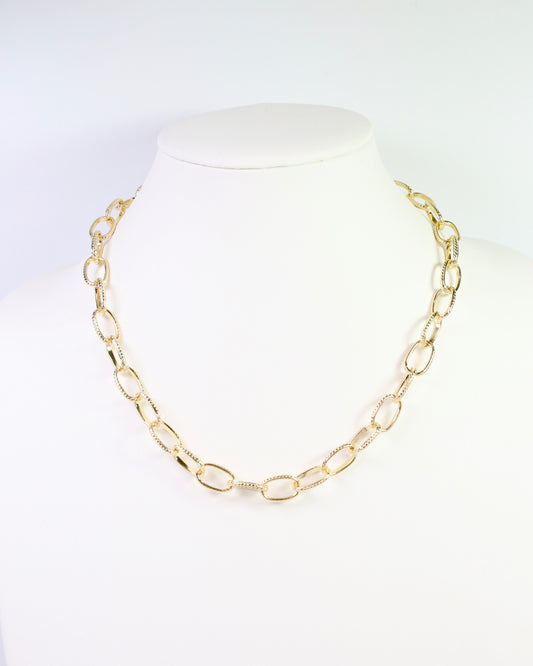 Niles Textured Link Necklace Gold