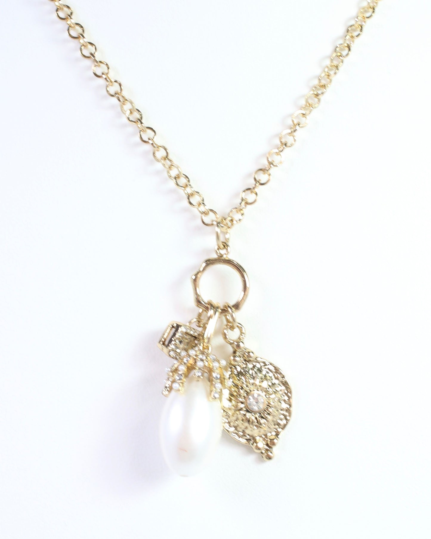 Pleasant Hill Pearl Charm Necklace Gold