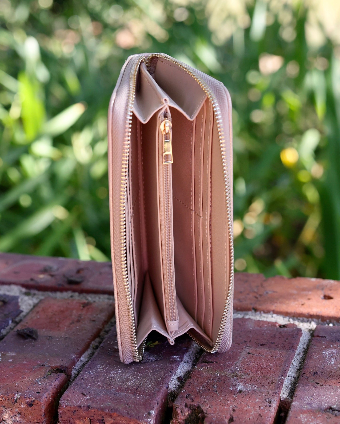 Penelope Wallet Gold Shimmer