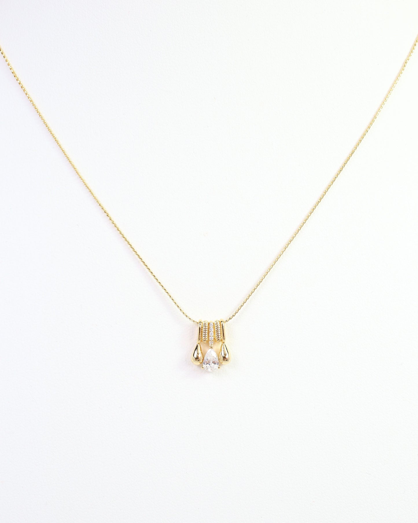 Fremont CZ Teardrop Link Necklace WR Gold