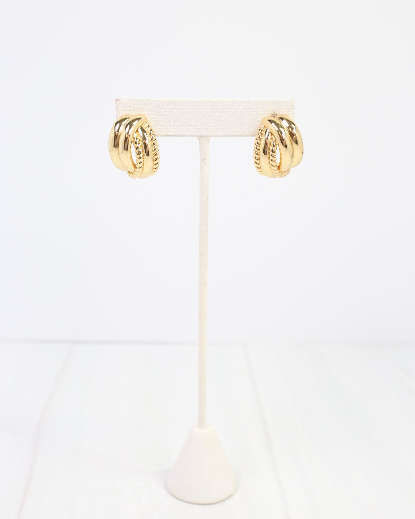 Gila Hoop Earring Gold