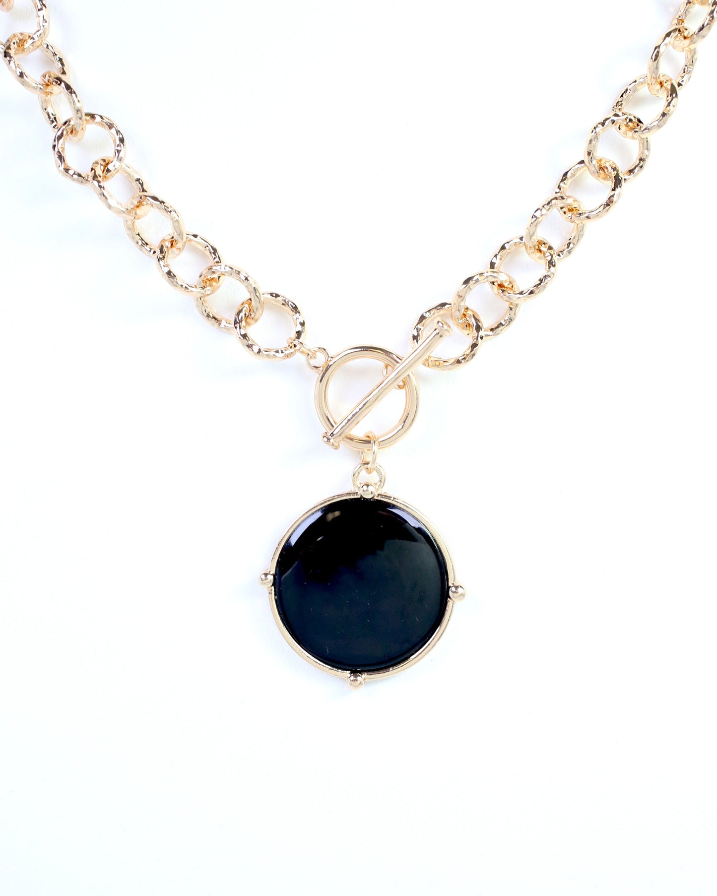 McKinley Pendant Toggle Necklace Black