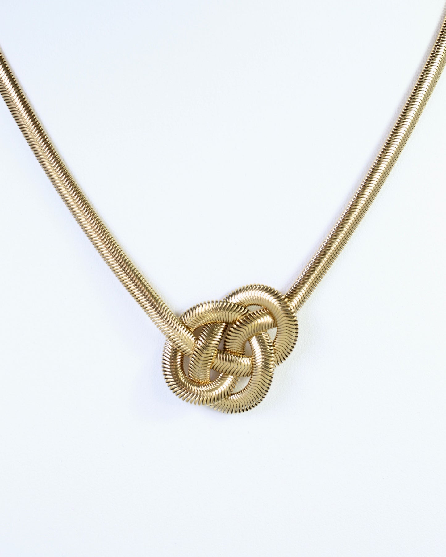 Bataria Knotted Snake Chain Necklace WP Gold