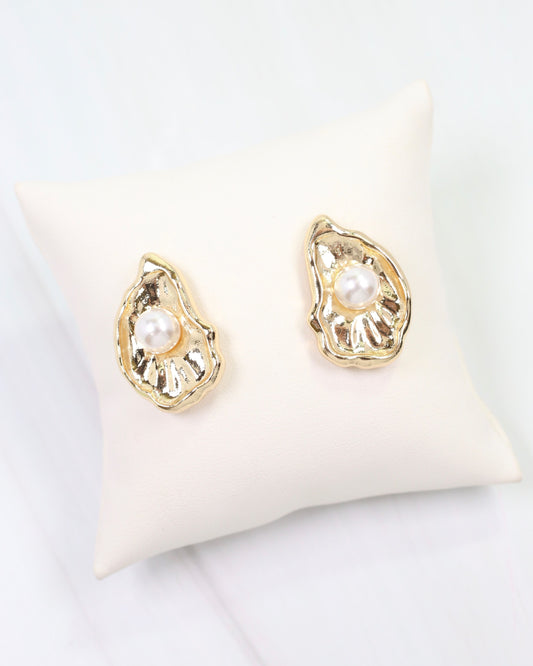 Ponca Oyster Pearl Drop Earring Gold