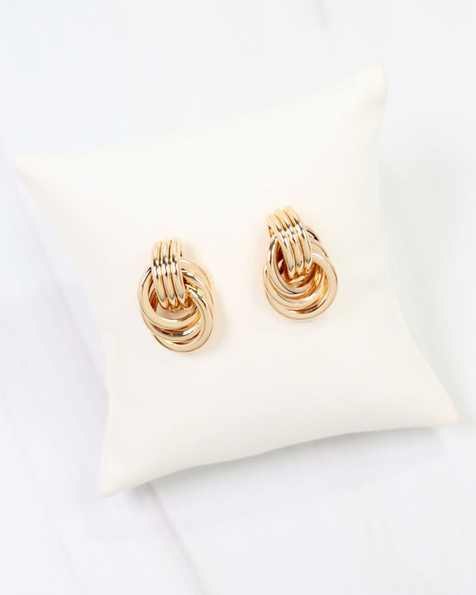 Sandsprings Knot Earring Gold