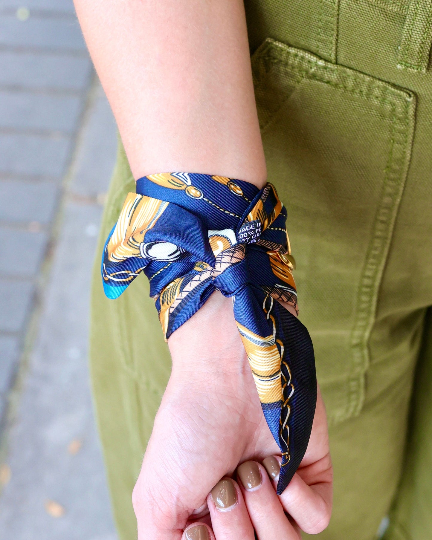 Barber Scarf Bracelet Navy Gold