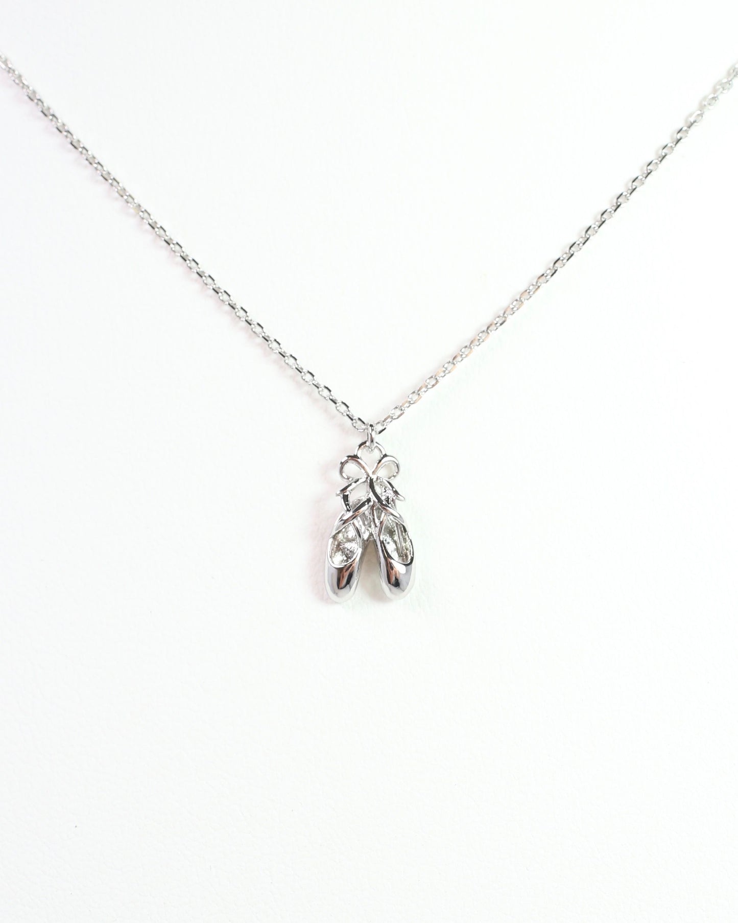 Magic of Dance Necklace Silver