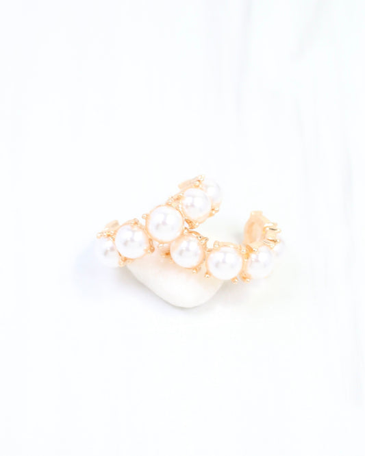 Cleo Pearl Medium Hoop Earring Cream