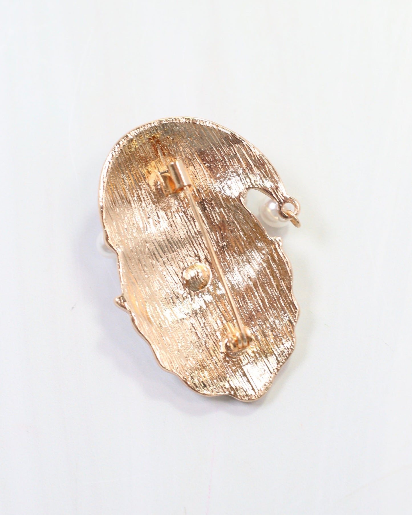 Smiling Santa Brooch Pink