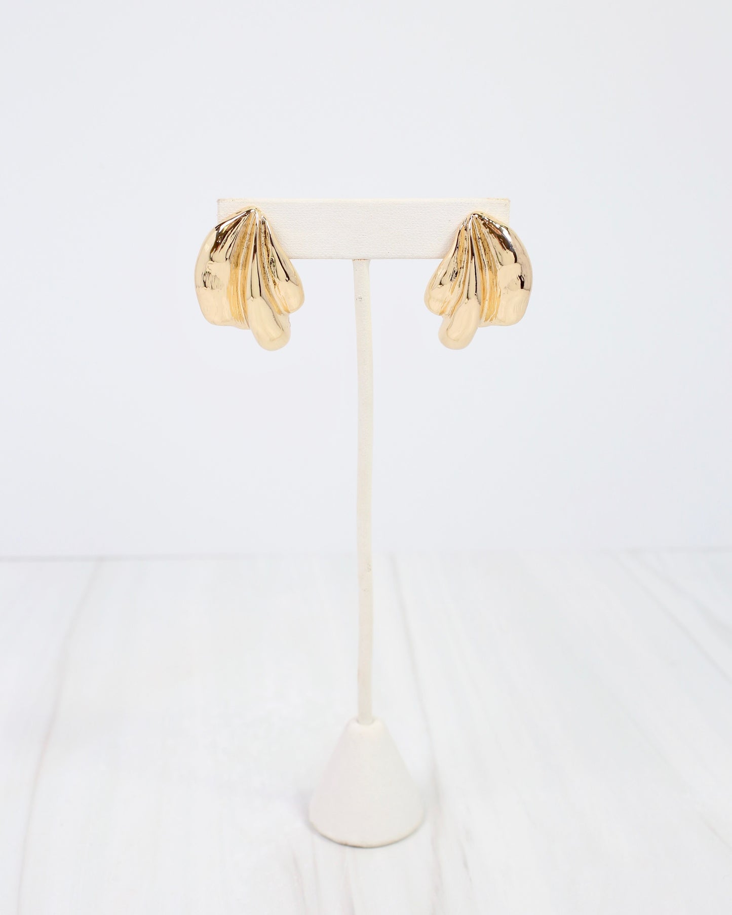 Halifax Textured Wave Drop Earring WR Gold