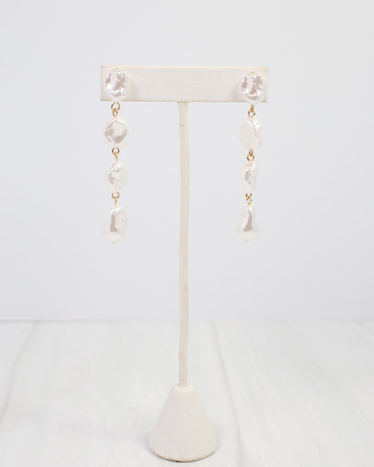 Woodward Baroque Pearl Dangle Earring Cream