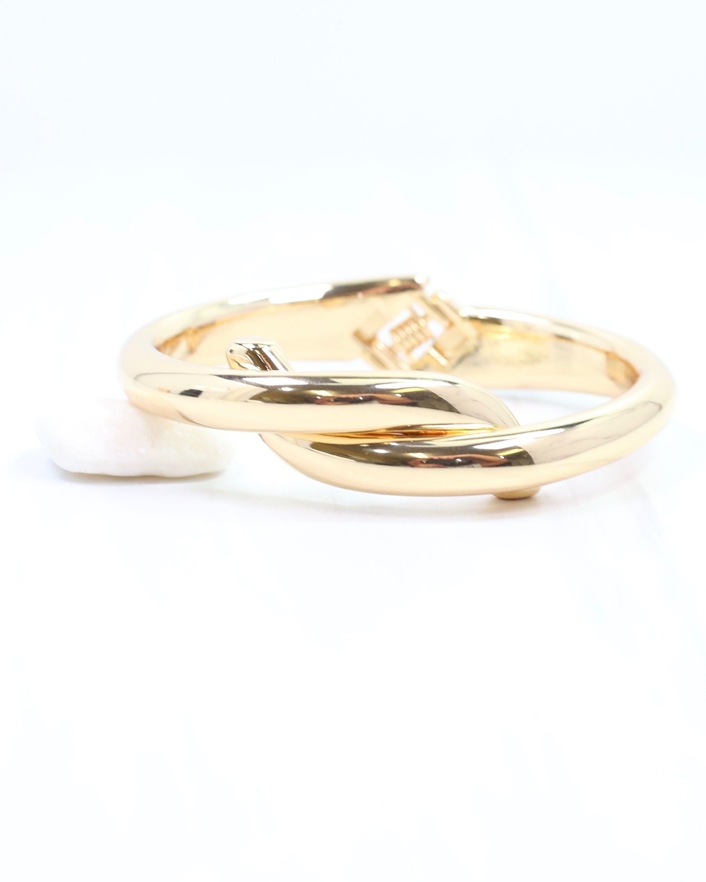 Alana Twist Hinged Bracelet Gold