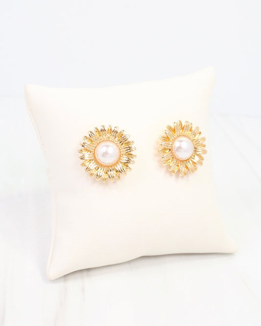 Fiona Pearl Flower Earring WR Gold