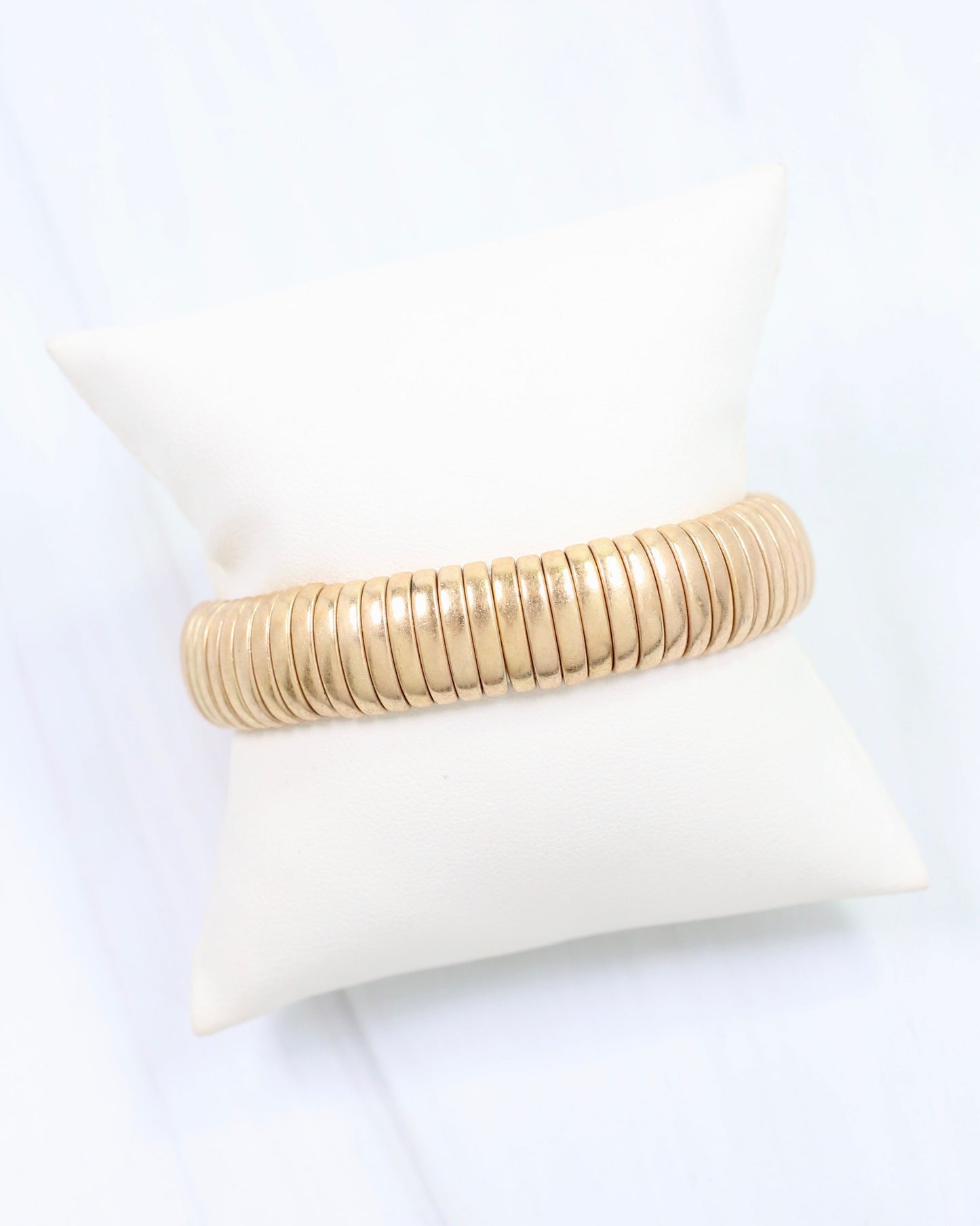 Terni Ribbed Stretch Bracelet Worn Gold