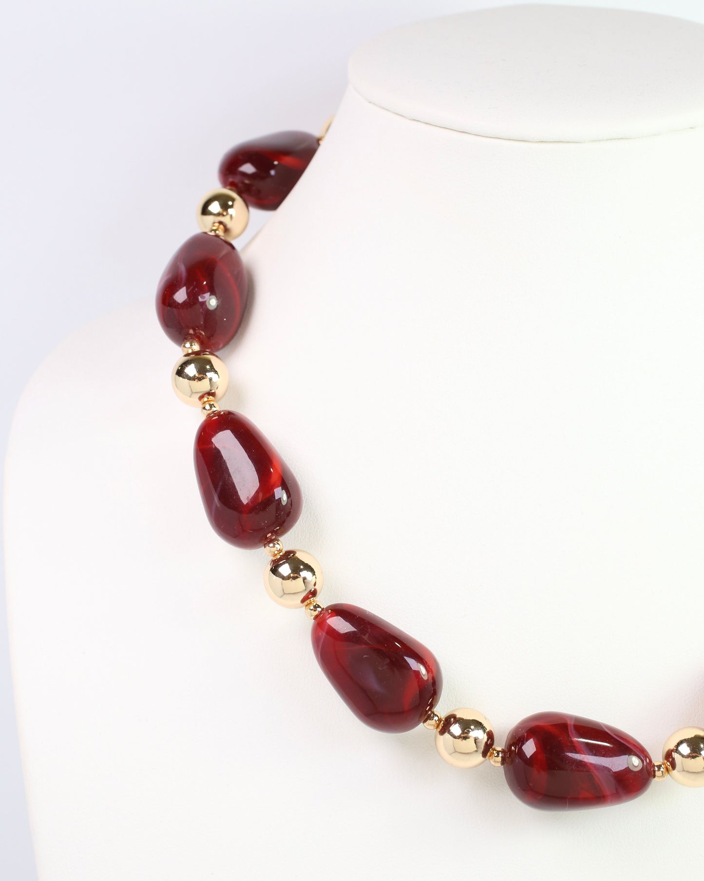 Giana Swirl Beaded Necklace Garnet