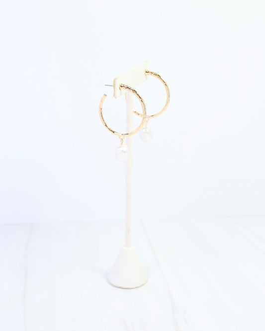 Laila Pearl Dangle Hoop Earring Gold