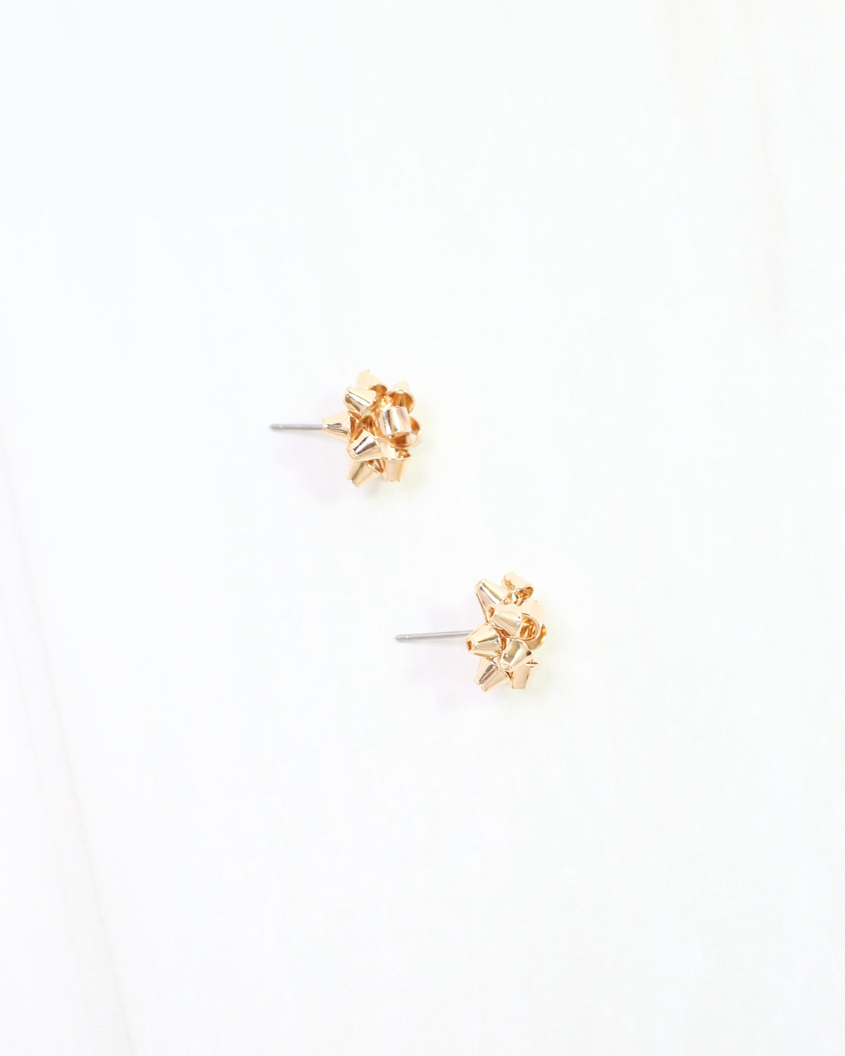 Let's Wrap Small Bow Stud Earring Gold