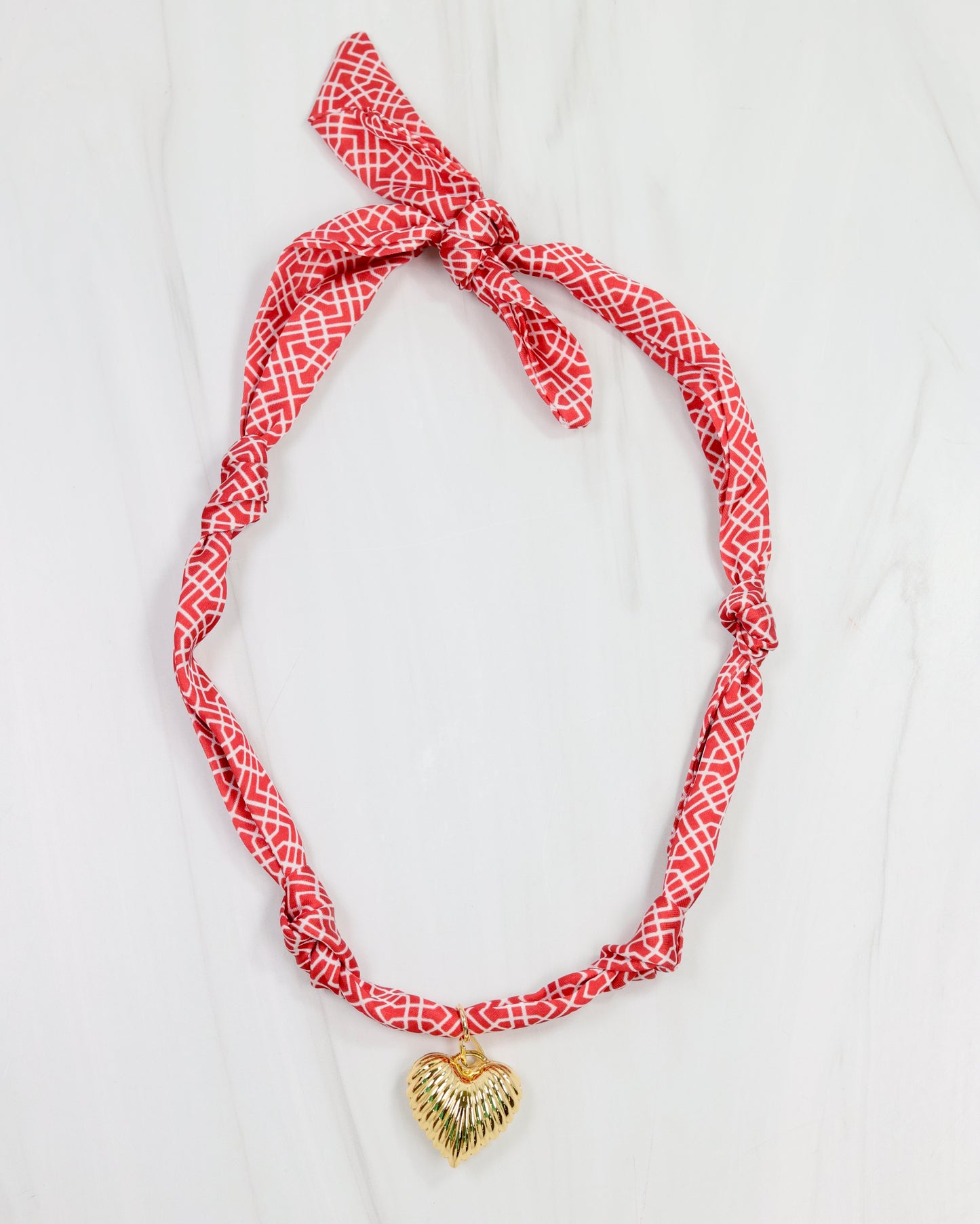 Serafina Scarf Charm Necklace Rd Wht Geo