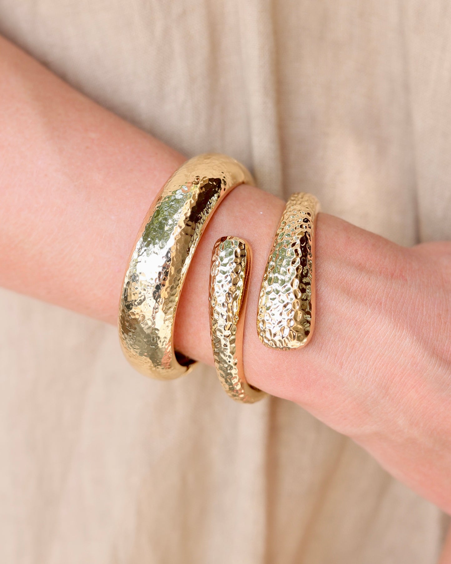 Banbury Hammered Bangle Bracelet Gold