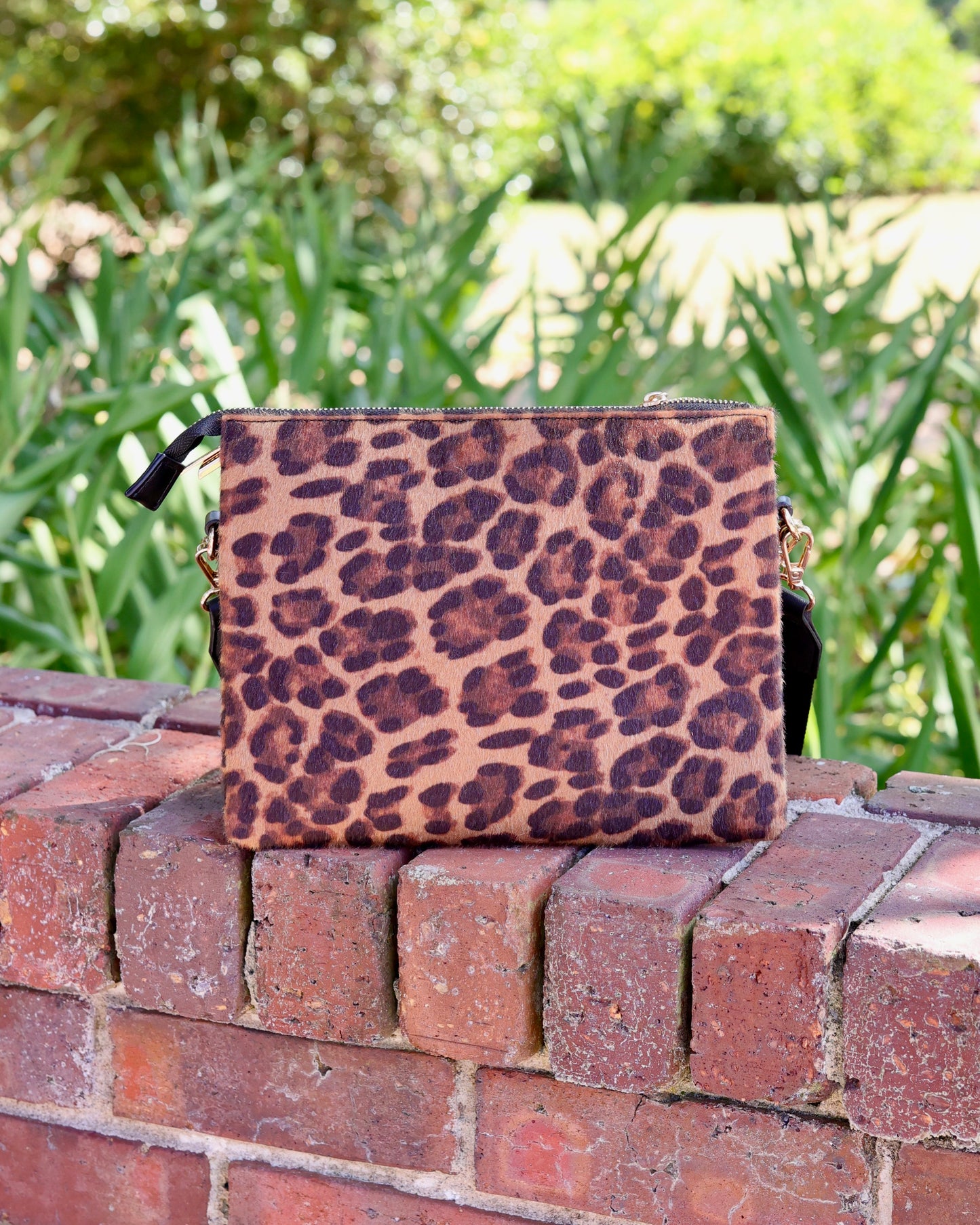 Ariana Crossbody Spotted Saddle