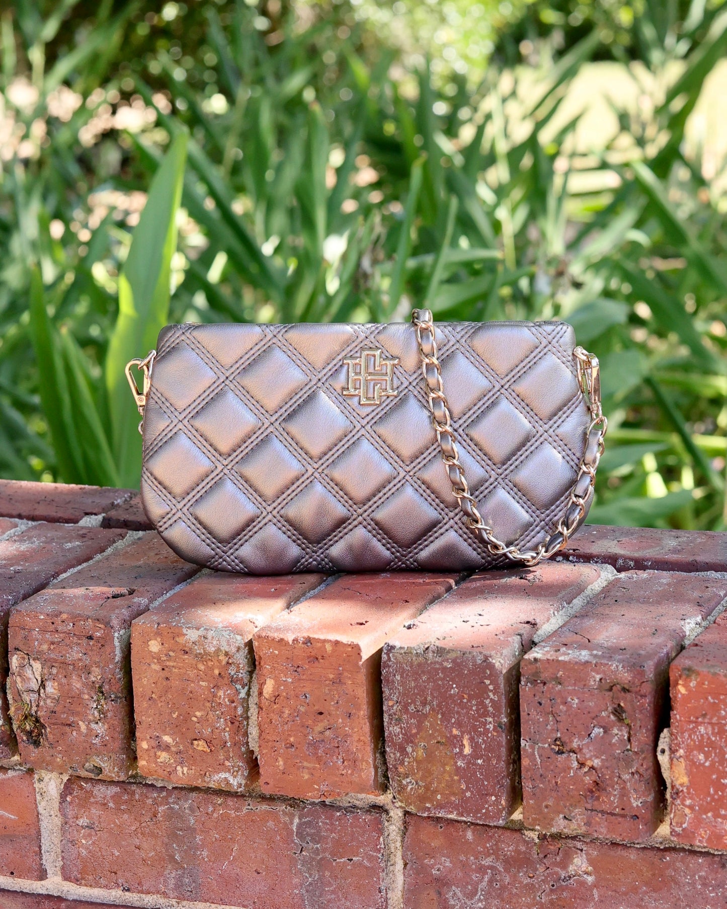 Livi Crossbody Black Pearl DQ